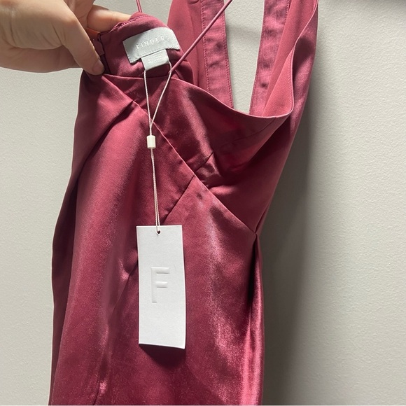 Finders Pink Satin Kahlo Playsuit Romper NWT - Picture 9 of 11